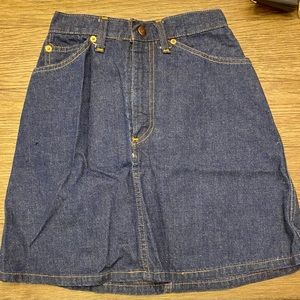 Vintage 70s Levi's Orange Tab Denim Mini Skirt 11” Waist Dark Wash